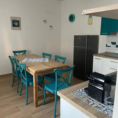 Oda ve Kahvaltı Colle Del Ponente Sarrotino